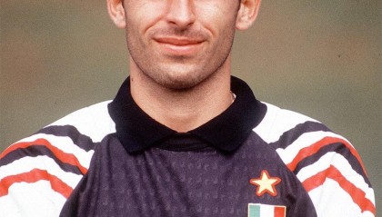 天博体育娱乐平台-飘忽不定的门将，能单赛季吃3次红牌，也能42岁意甲扑点球